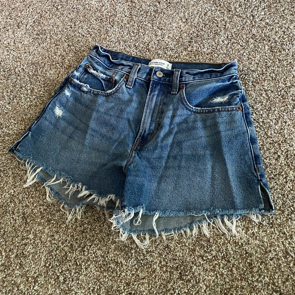 Abercrombie boyfriend shorts